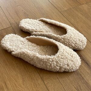 J Crew Sherpa Slides - Size 7